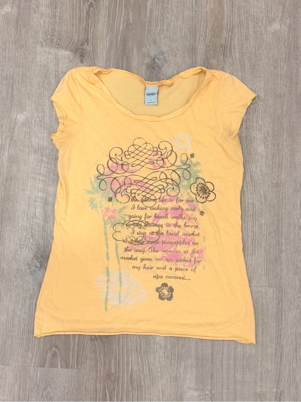 Y2K Old Navy Yellow Floral Graphic Baby Tee 🌞🌺